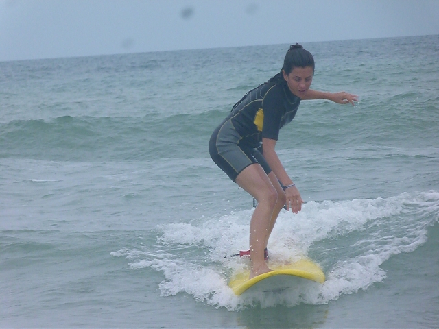  Stand on the board 