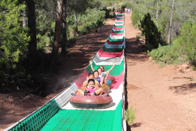 Tubing en un entorno natural