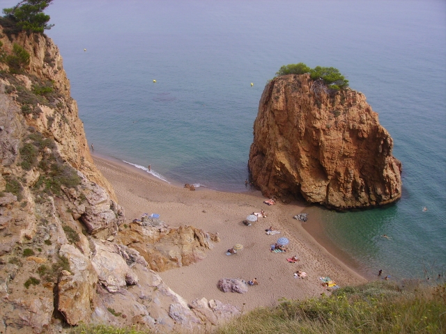 Cala Illa Roja
