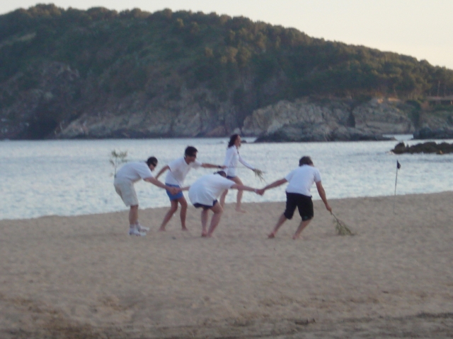 team-building-gec-19-5-2011-6_scenic-walking-barcelona.jpg