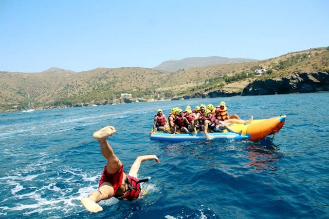  Aboard the banana 