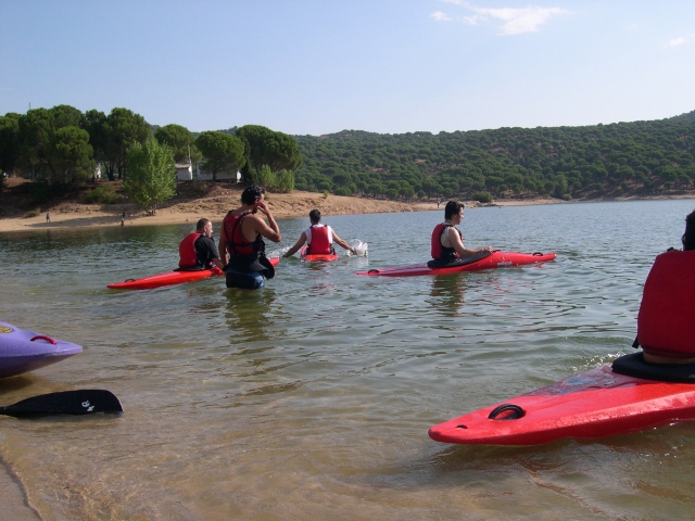  Canoë pour enterrements de vie de garçon 