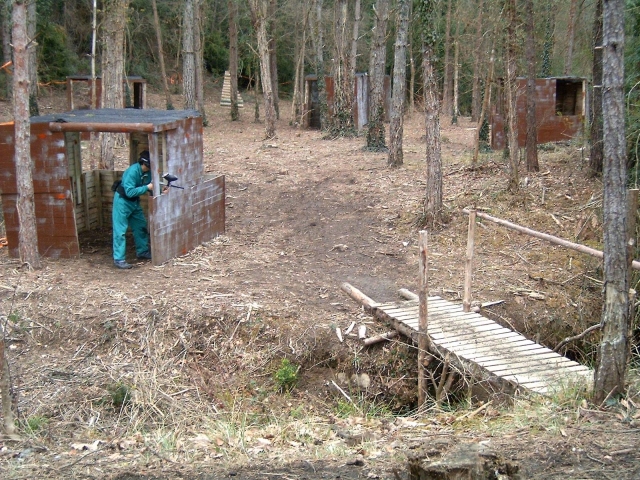 Estrategia en el campo de paintball