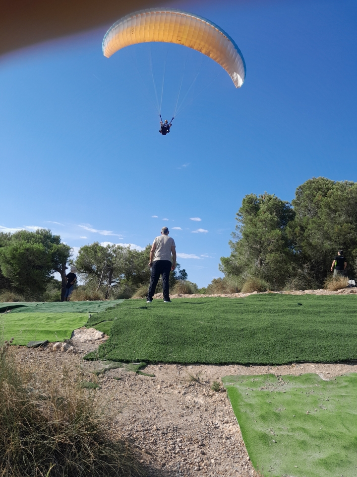 res_o-67000-parapente_de_juan-manuel-carrillo-navarro_1781700401871.jpg
