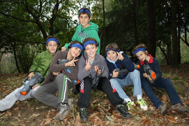  Children's laser tag team 