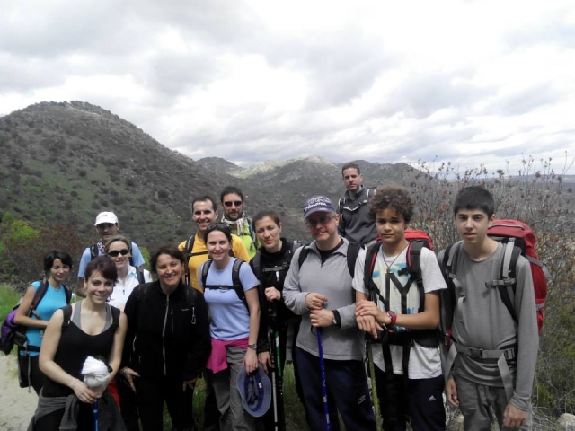  Hiking with instructors 