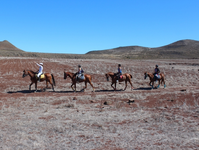  Équitation à travers des paysages volcaniques 