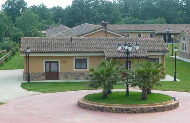  camp roundabout 