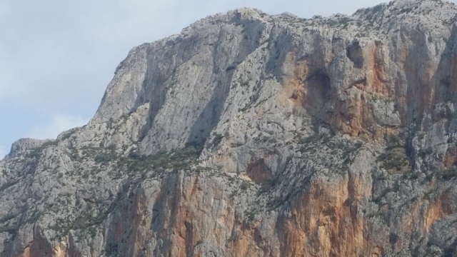 montana pendiente