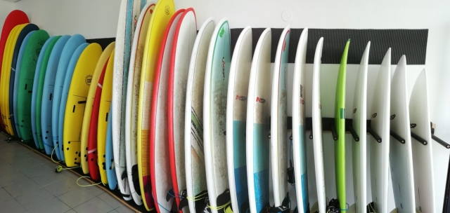  SURF-SCHOOL-RIS-MATERIAL-RENTAL-4 