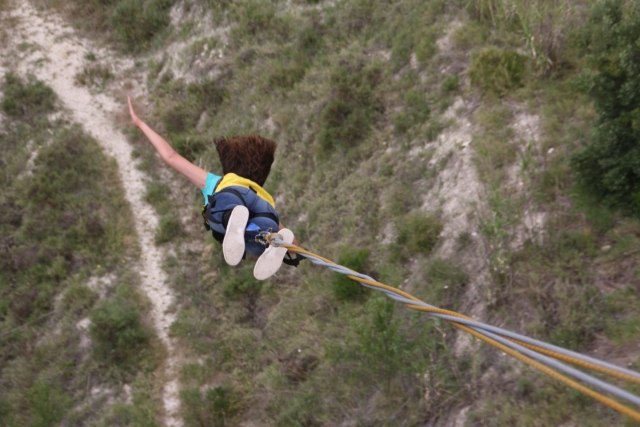  Queda de bungee jump pêndulo