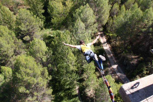  Salto da Ponte das Sete Luas 