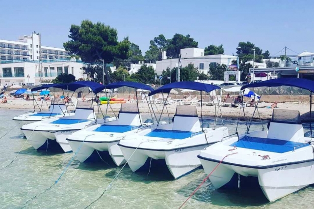  我们的船只无需许可证许可证