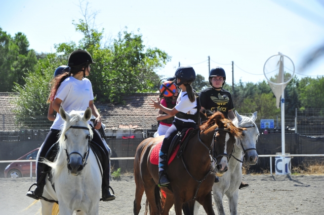 Giochi in lezione di equitazione 