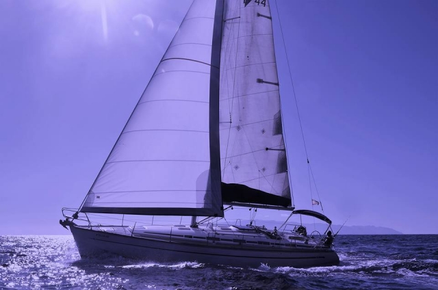 Velero con 14 metros de eslora para excursiones en grupo
