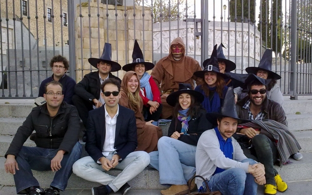 grupos con sombreros de bruja