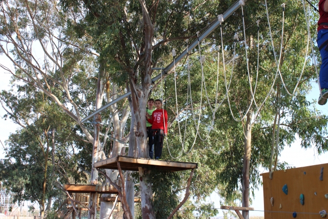  Tibetan bridge walkway 