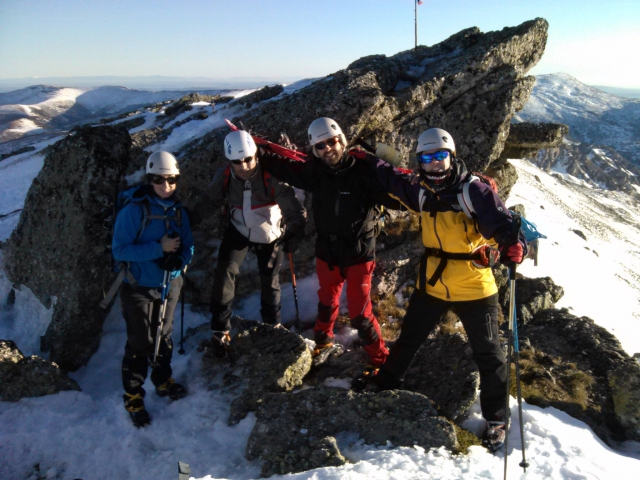  Istruttori qualificati 