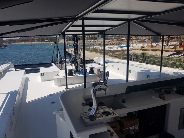 Todo listo para disfrutar de la fiesta a bordo del barco