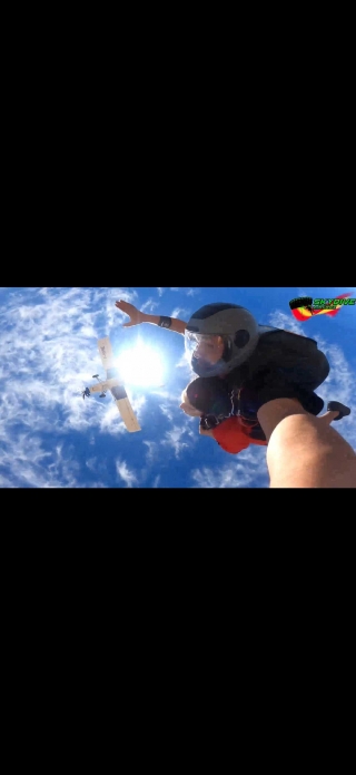 res_o-67072-paracaidismo_de_ana-part-pons_17824686568780.jpg