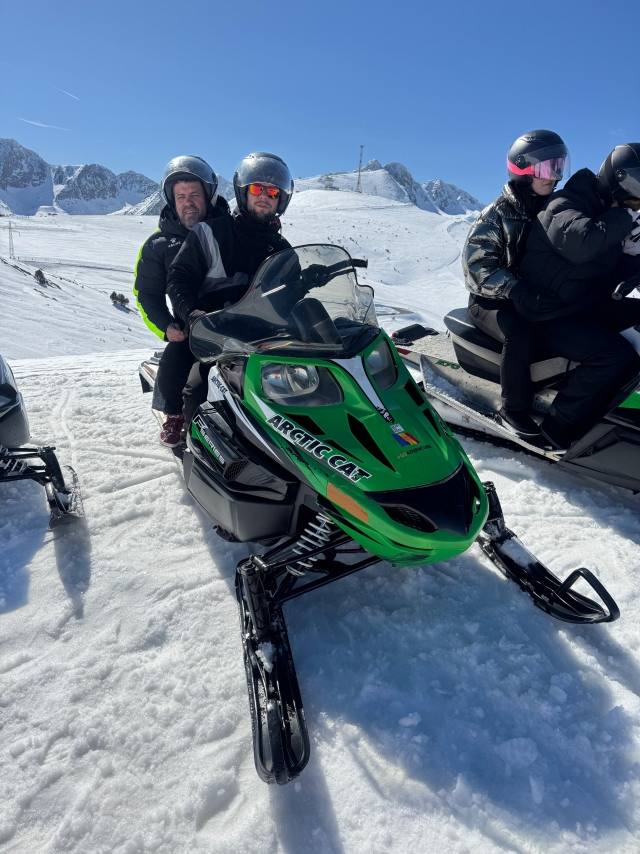 Opinião de Clochard sobre Rota de snowmobile de dois lugares em Andorra 30 min