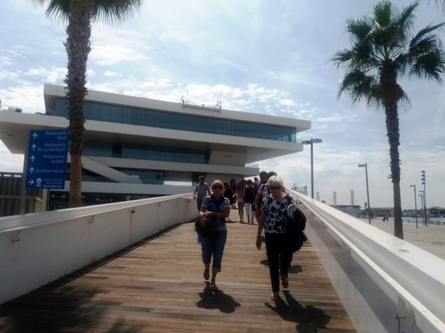  Going down the port of Valencia 