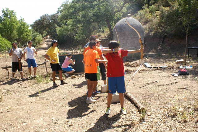  Sessão de tiro com arco para campistas 