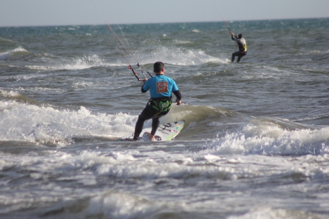 equipo kitesurfing