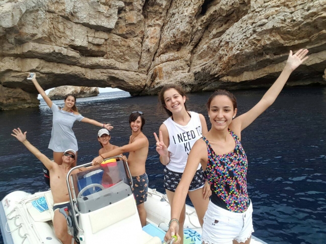  Disfrutando del barco en Ibiza 