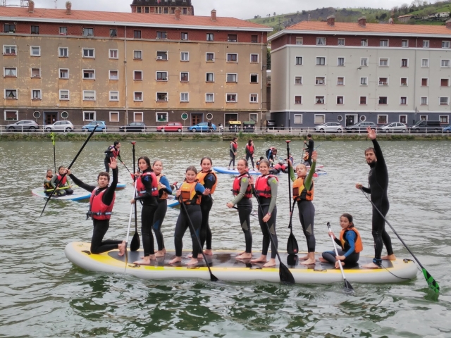  Taking the girls on the sup board 