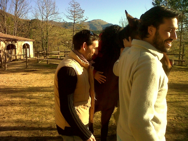 Miguel Martin durante un curso de inteligencia emocional con caballos