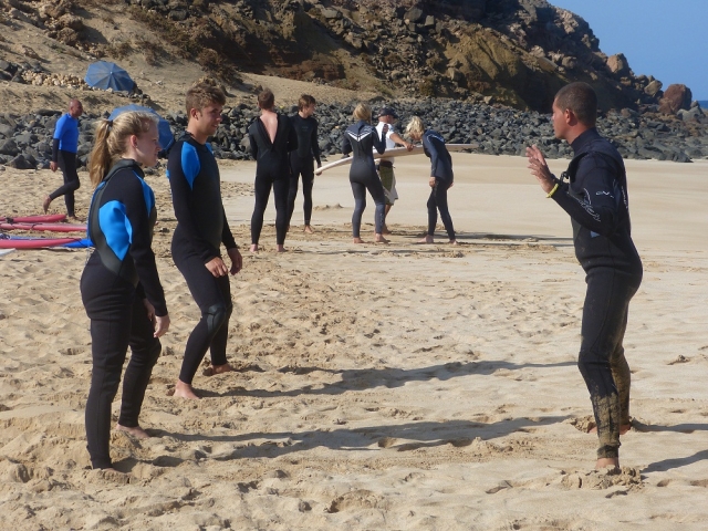 p1080085-canary-surf-academy-campamento-de-surf.jpg