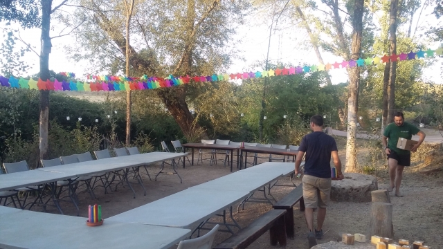  Preparação da festa no acampamento 