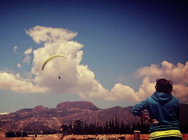  Watching the paraglider fly 