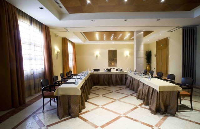  Alloggi: Hotel La Envía Almería 5***** 