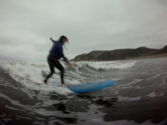 Intentando hacer surf o algo asi