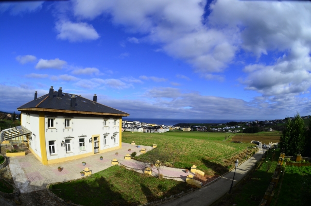  almasurfhouse 