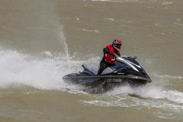 motos-de-agua.jpg