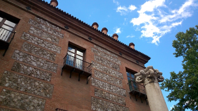  House of Seven chimneys 