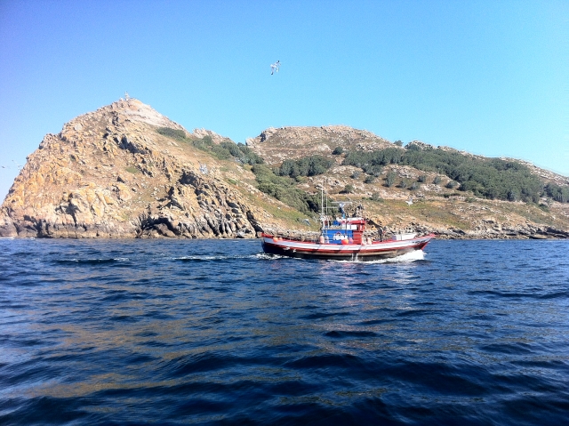  Visit the Cíes Islands 
