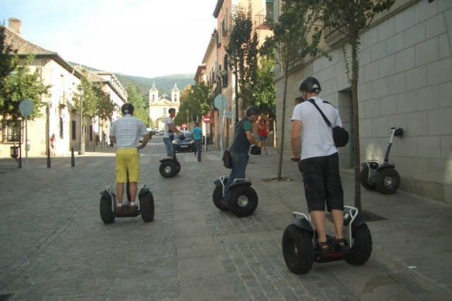 Se promener dans La Granja en segway 