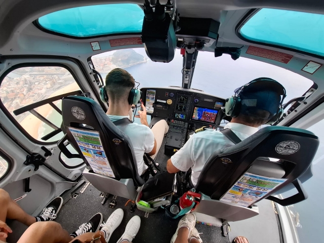 Bewertung von Ana Lopez Über Panorama-Helikopterflug Donosti-Küste 20min
