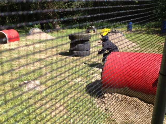 Simulación de combate de paintball