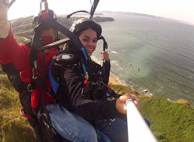 Contemplando los acantilados astures