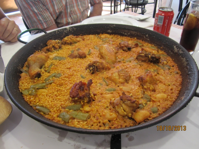  Paella Valenciana