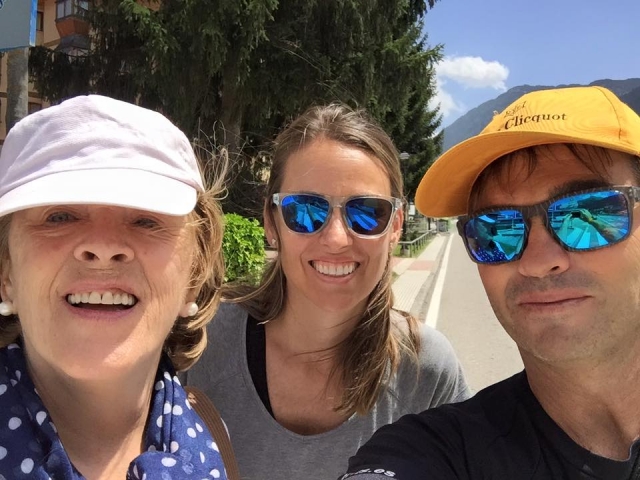 e-19707272-nuestros-turistas14731493602149.jpg