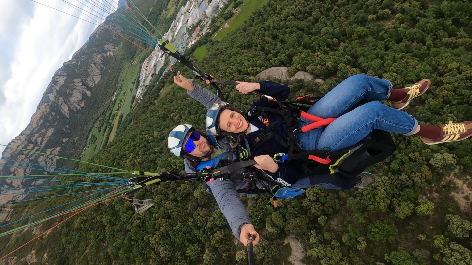 res_o-66835-parapente_de_miriam-valor-priego_17793091598777.jpg
