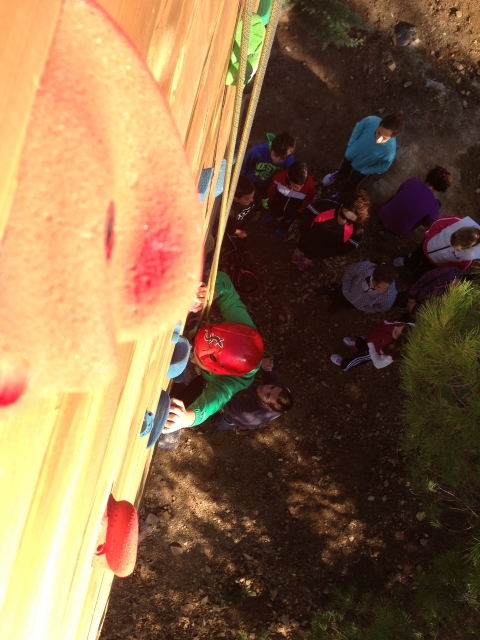  Climbing 