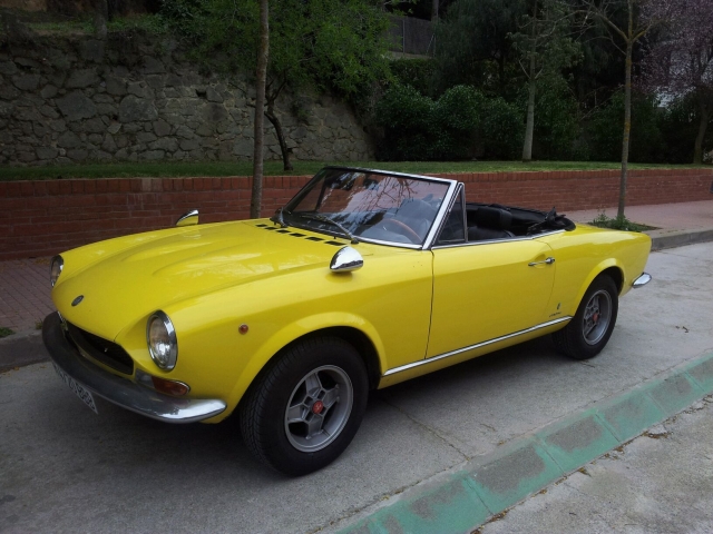 Fiat Spyder (1973)