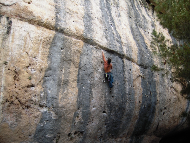  Climbing Man in Cuenca 